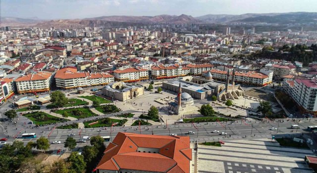 Sivasta yaşlı nüfus artıyor