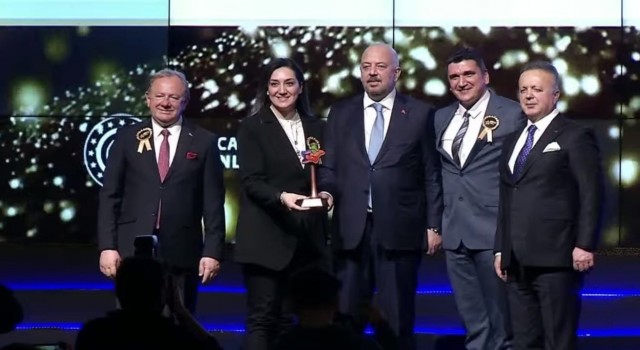 Standard Profile ihracatın yıldızı ödülü