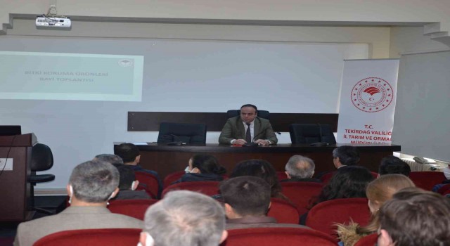 Stok ve ihracattan dönenen yaş meyve konuları masaya yatırıldı
