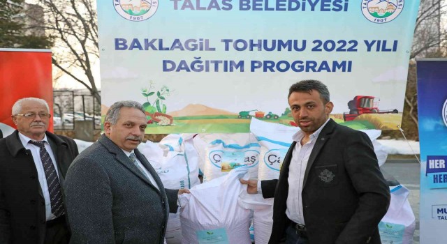 Talastan çiftçiye 32 ton baklagil tohumu daha