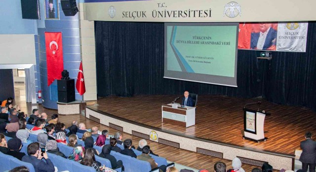 TDK Başkanı Prof. Dr. Gülsevin, Selçuk Üniversitesinde öğrencilerle buluştu