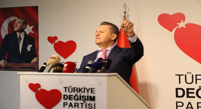 TDP Genel Başkanı Sarıgül: “Dışişleri Bakanı Mevlüt Çavuşoğlunu kutluyorum”
