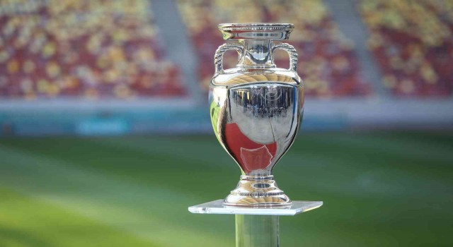 TFF: EURO 2028nin Türkiyede düzenlenmesi için UEFAya başvurduk