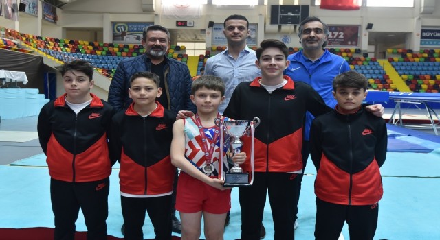 Trampolin Cimnastik Federasyon Kupasına Karatay damgası