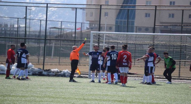 Türkiye İşitme Engelliler Futbol takımı Afyonkarahisarda kampta