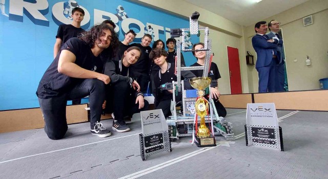Türkiye şampiyonu robot, ABDde dünya robotlarına meydan okuyacak
