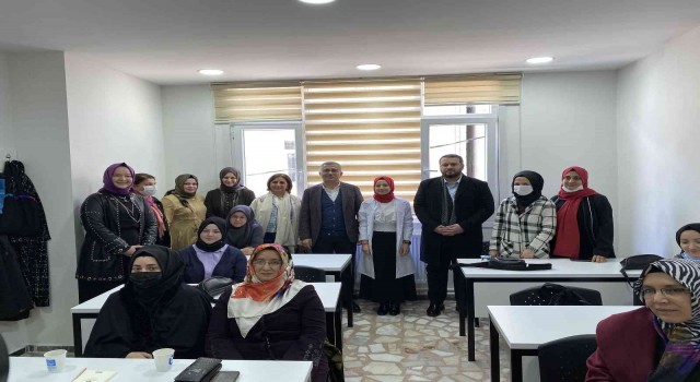 Üsküdarda ÜSMEK Ünalan Kurs Merkezi kapılarını açtı