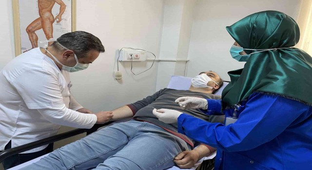 Uzmanlardan hacamat uyarısı: “Yanlış uygulamalar ömür boyu geçmeyen ağrılar oluşturuyor”