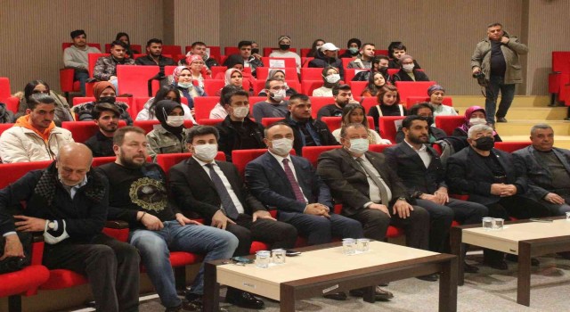 Vali Soytürk: Oylum Höyükte yapılan kazılarda 4500 yıllık zeytin çekirdeği bulduk