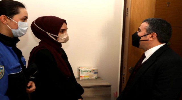 Validen Şehit kızına taziye ziyareti