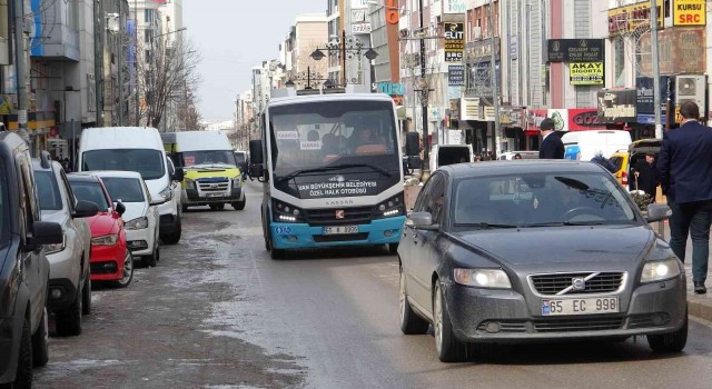 Vanda şehir içi ulaşıma zam