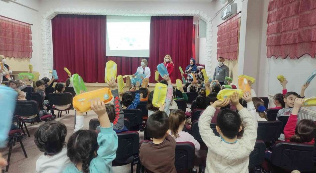 Yıldırımda bir günde 3 bin 500 kişiye eğitim