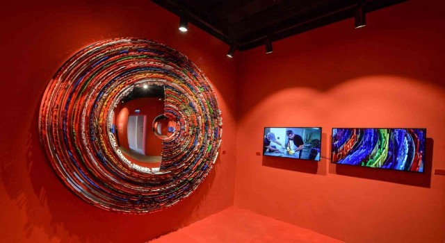 Yıldız Holdingden Seçme Eserler Artweeks@Akaretlerde
