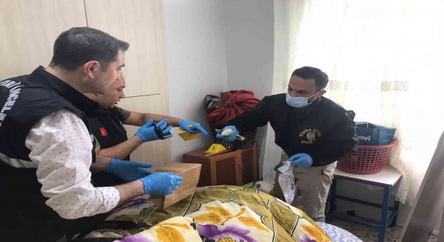 1 Mayısı kana bulayacaklardı: 12 adrese yapılan eş zamanlı operasyonda el yapımı patlayıcı ele geçirildi