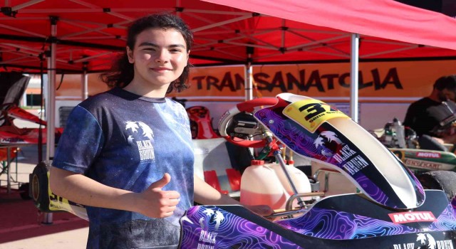 17 yaşındaki Senanın hedefi Formula 1e çıkmak