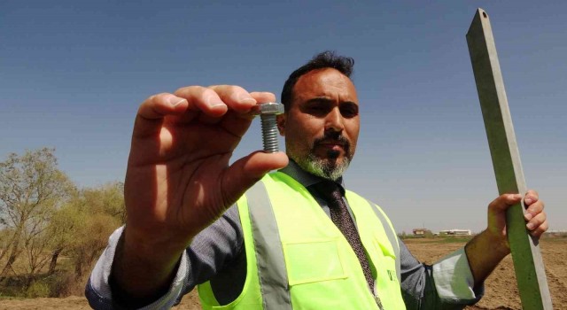 22 liralık cıvatayı çalan hırsızlardan 500 bin liralık zarar