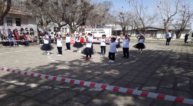 23 Nisan Ulusal Egemenlik ve Çocuk Bayramı Konakkuranda coşkuyla kutlandı