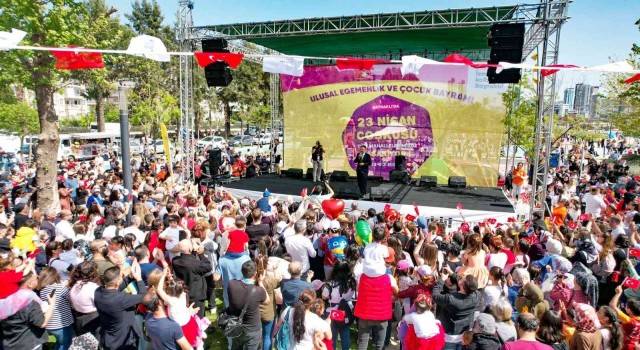 25 bin çocukla ‘bayram sevinci