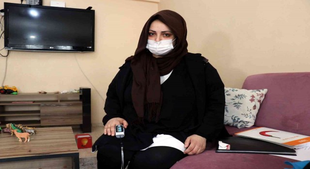 3 çocuk annesi, tanısı konulamayan hastalığında hayata tutunabilmenin bir yolunu arıyor