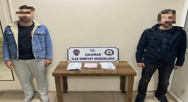 5 ilde sahte altın satan şüpheliler tutuklandı