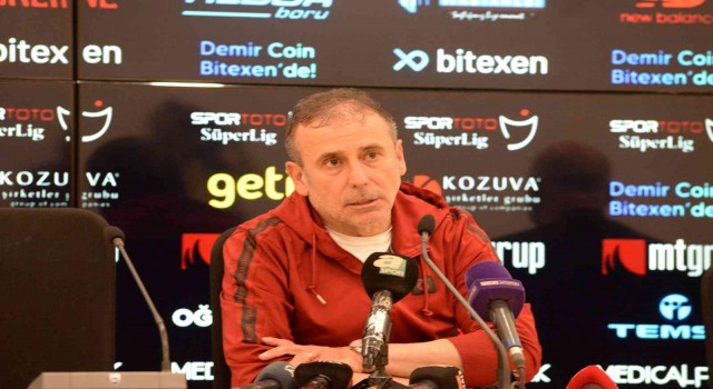 Abdullah Avcı: Taraftarlarımız sandıklardaki tüm Trabzonspor bayraklarını çıkartsın