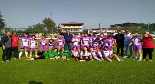 Adana 01 Kadın Futbol Kulübü Play Offta