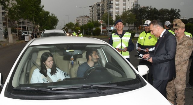 Adıyamanda, ‘Bayramınız kemerli olsun uygulaması