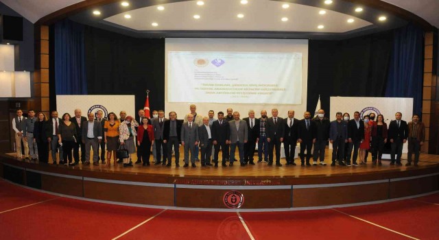 ADÜde İnsan Hakları, Şiddetle Sivil Mücadele ve Sosyal Arabuluculuk paneli gerçekleşti