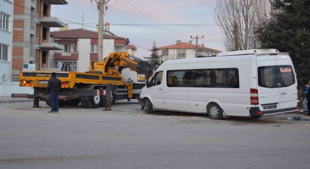 Afyonkarahisarda kaza: 1 ölü, 1 yaralı