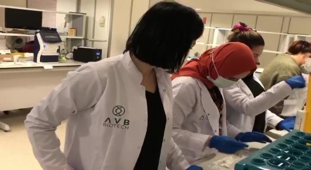 Akıllı sinyallerle ölümcül hastalıkları tedavi etti