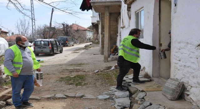 Akşehir Belediyesinden 600 ihtiyaç sahibine her gün iftar yemeği