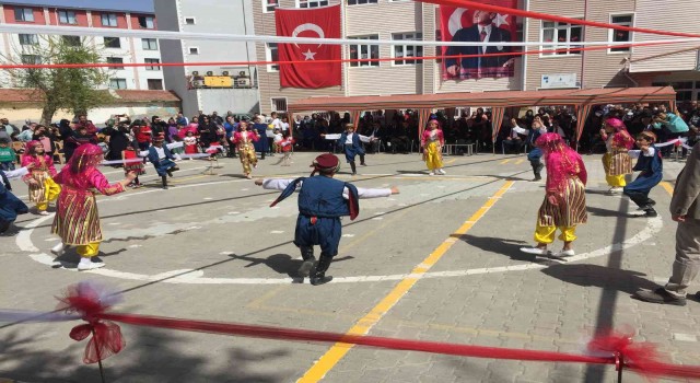 Akşehir ve Kuluda 23 Nisan kutlamaları