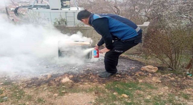 Akşehirde zabıta ekipleri orman yangınını önledi