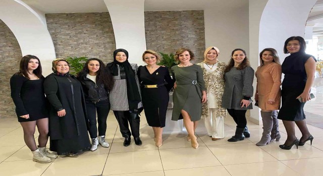Alaplı Anneler Derneği gıda paketlerini ihtiyaç sahiplerine ulaştırdı