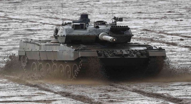 Alman silah şirketi Rheinmetall, Ukraynaya 50ye yakın Leopard 1 tankı vermeye hazır
