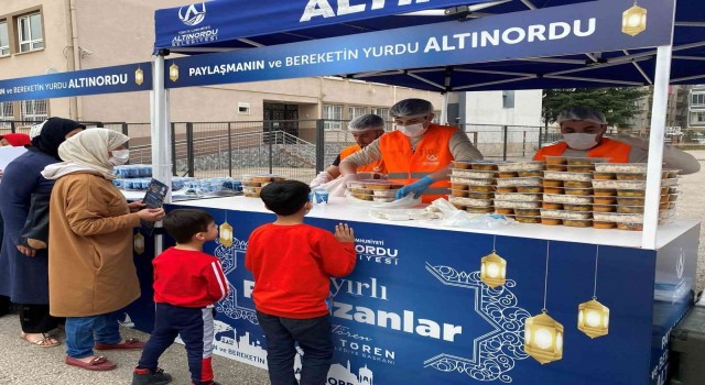 Altınorduda günlük 10 bin kişiye sıcak yemek ikram edilecek