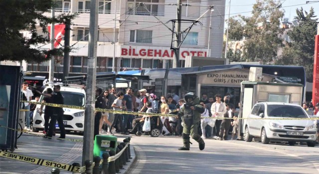 Antalyada çöp kutusuna atılan çanta polisi alarma geçirdi