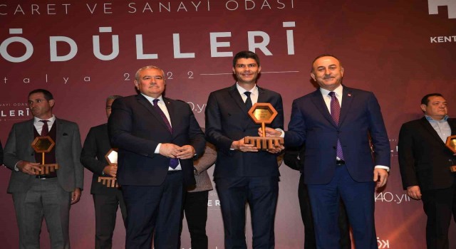 ANTGİADa Kurumsal Sosyal Sorumluluk Ödülü