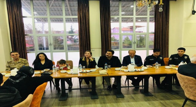 Arguvanda şehit ve gazi aileleri iftarda buluştu