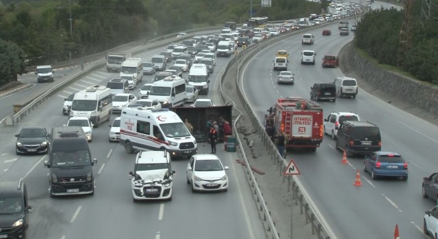 Arnavutköyde trafik kazası: 1 yaralı