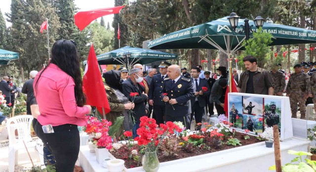Aslan, şehitleri unutmadı