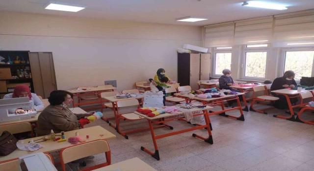 “Atık Malzemeni Getir, Oyuncağını Götür etkinliği büyük ilgi gördü