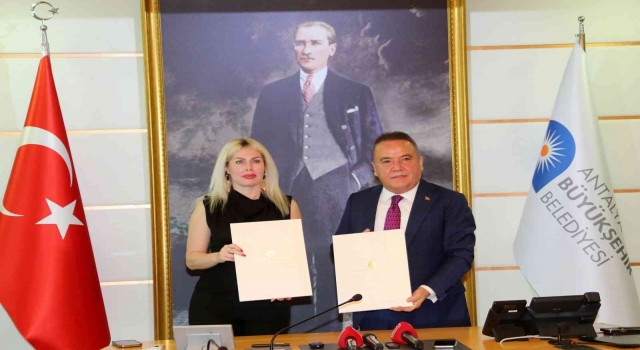 AÜ ve Büyükşehir Belediyesinden çevre farkındalığı için güç birliği