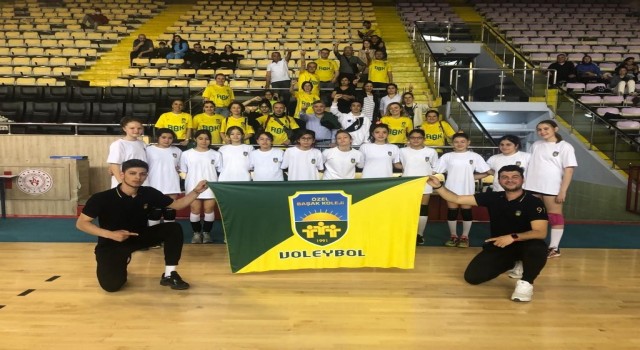 Aydın Özel Başak Koleji Voleybolda Türkiye 2ncisi oldu