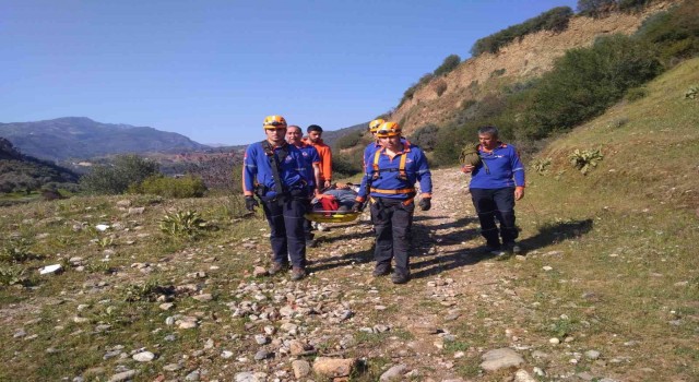 Aydında uçuruma düşen şahsın imdadına AFAD ekipleri yetişti