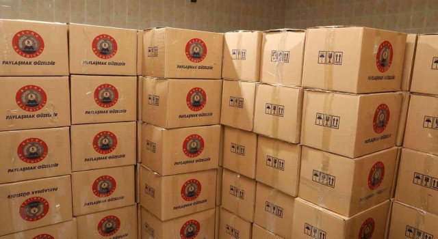 Bafra Belediyesinden 5 bin yardım kolisi