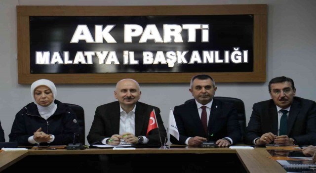 Bakan Karaismailoğlundan AK Parti ve MHP İl Başkanlıklarına ziyaret