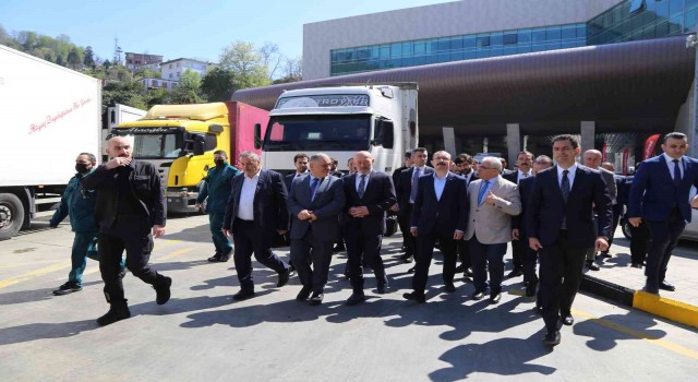Bakan Muş: İhracatın artmasıyla beraber tır trafiğinde bir yoğunluk söz konusu