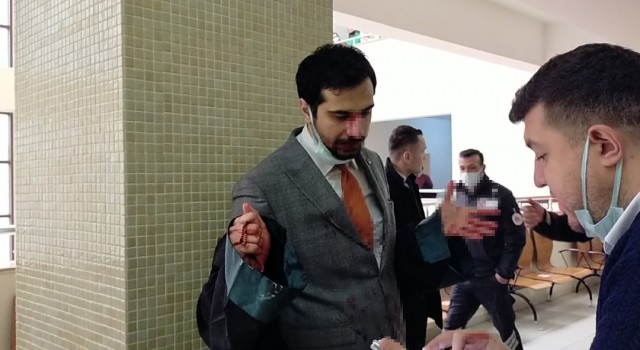 Bakırköy Adliyesinde avukata yumruklu saldırıda bulunan sanık ilk celsede tahliye edildi