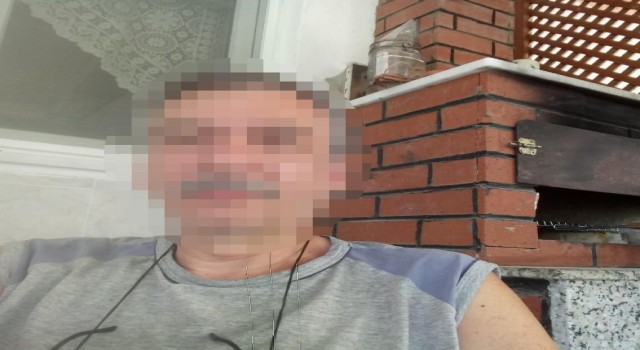 Balıkesirde cinayet: Oğlunu satırla keserek öldürdü